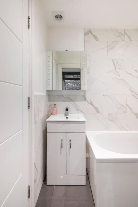 Beautiful Brighton Apartment, 5Min Walk To Beach Extérieur photo
